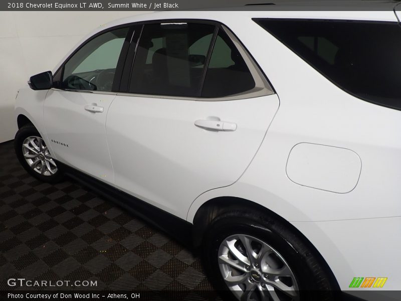 Summit White / Jet Black 2018 Chevrolet Equinox LT AWD
