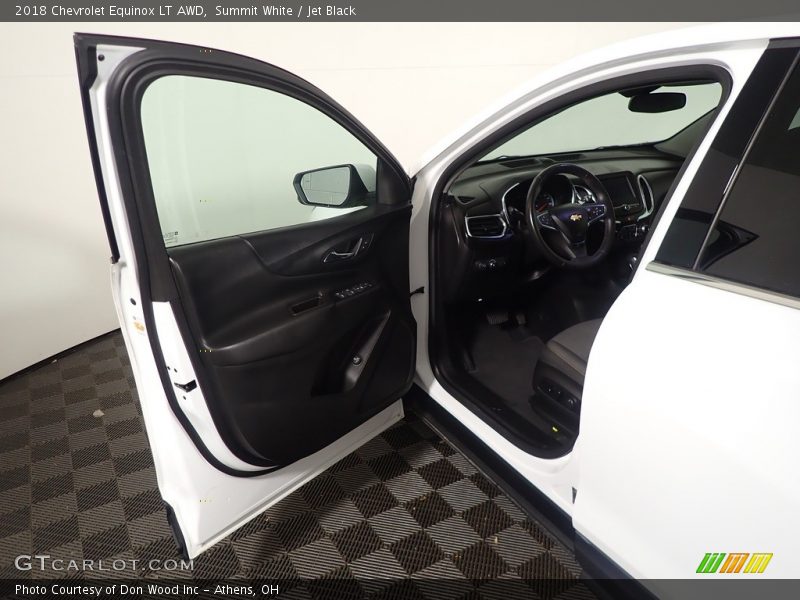 Summit White / Jet Black 2018 Chevrolet Equinox LT AWD