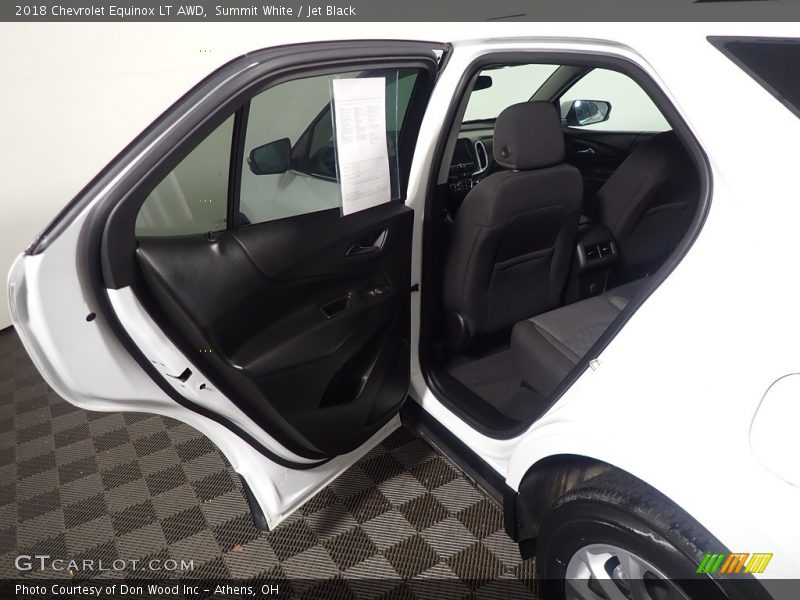 Summit White / Jet Black 2018 Chevrolet Equinox LT AWD