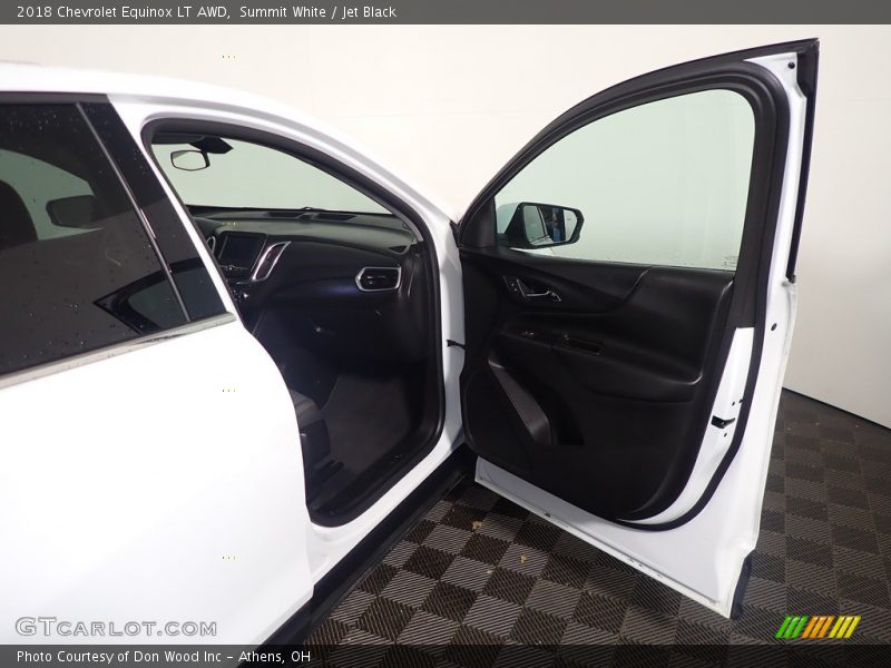 Summit White / Jet Black 2018 Chevrolet Equinox LT AWD