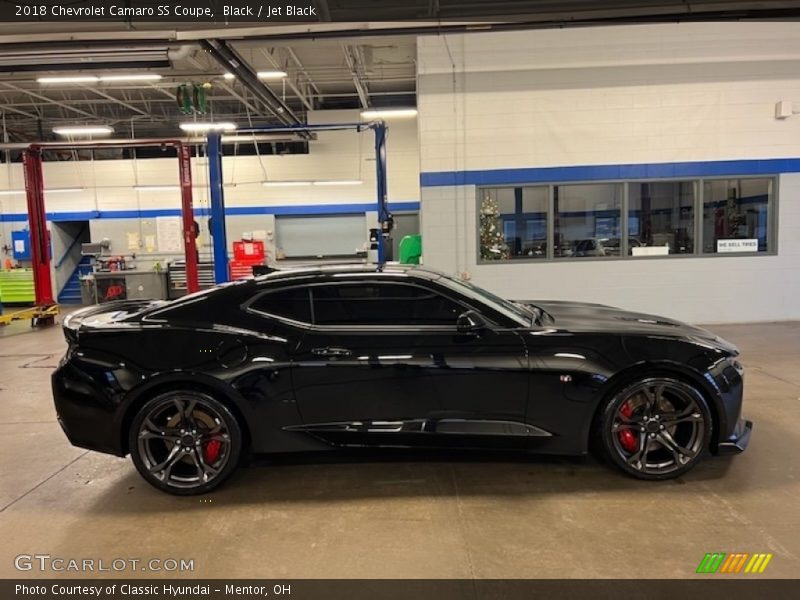 Black / Jet Black 2018 Chevrolet Camaro SS Coupe