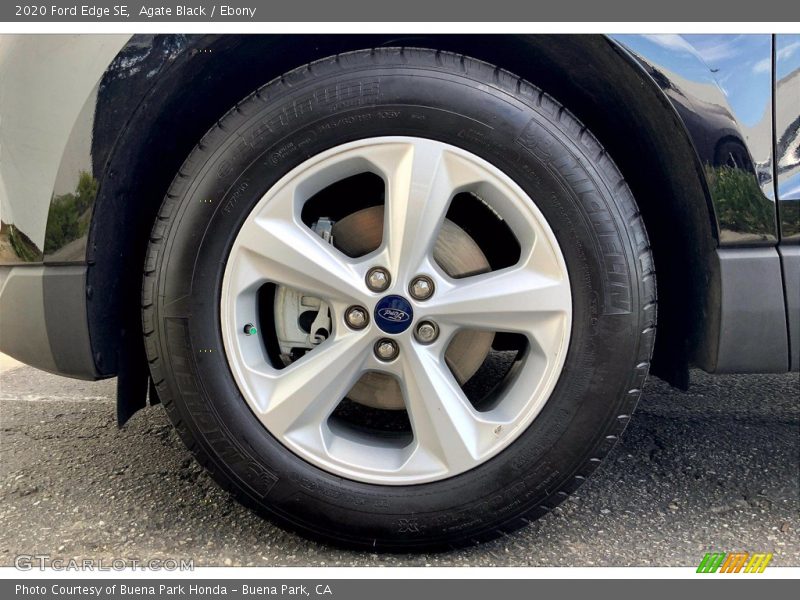 Agate Black / Ebony 2020 Ford Edge SE