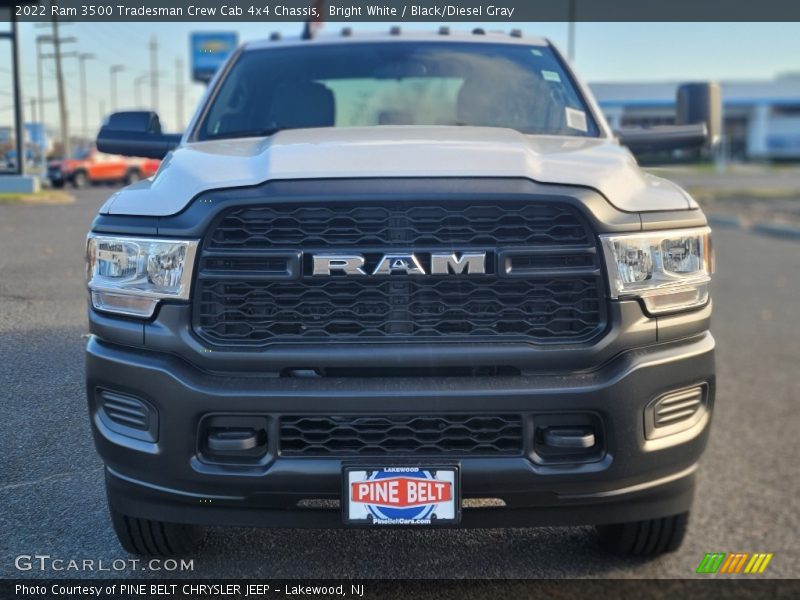 Bright White / Black/Diesel Gray 2022 Ram 3500 Tradesman Crew Cab 4x4 Chassis