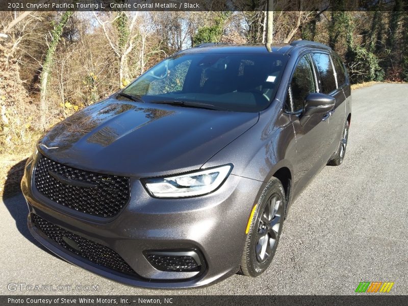 Granite Crystal Metallic / Black 2021 Chrysler Pacifica Touring L