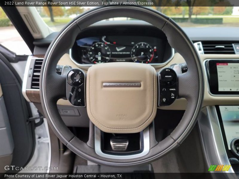  2022 Range Rover Sport HSE Silver Edition Steering Wheel