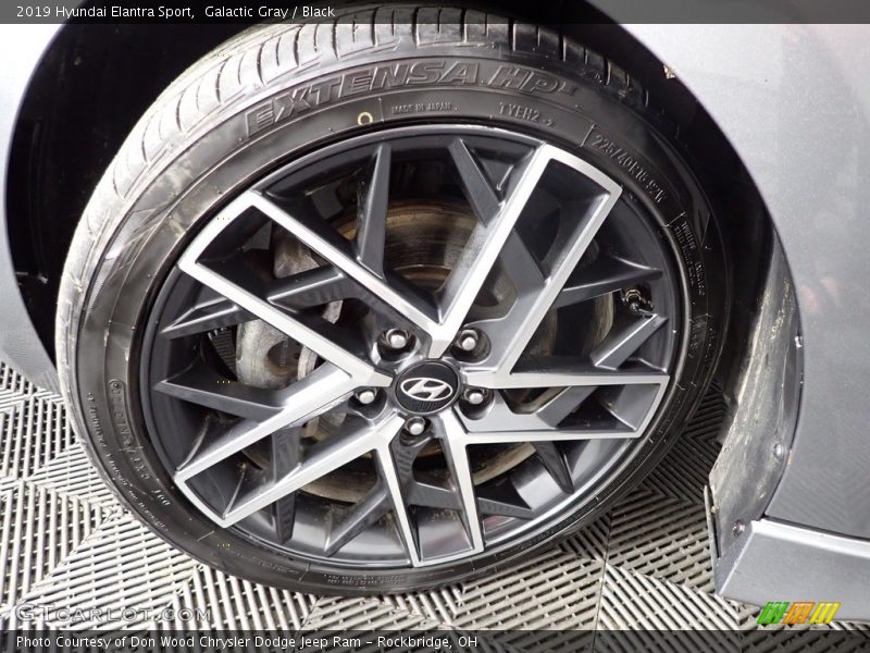 Galactic Gray / Black 2019 Hyundai Elantra Sport
