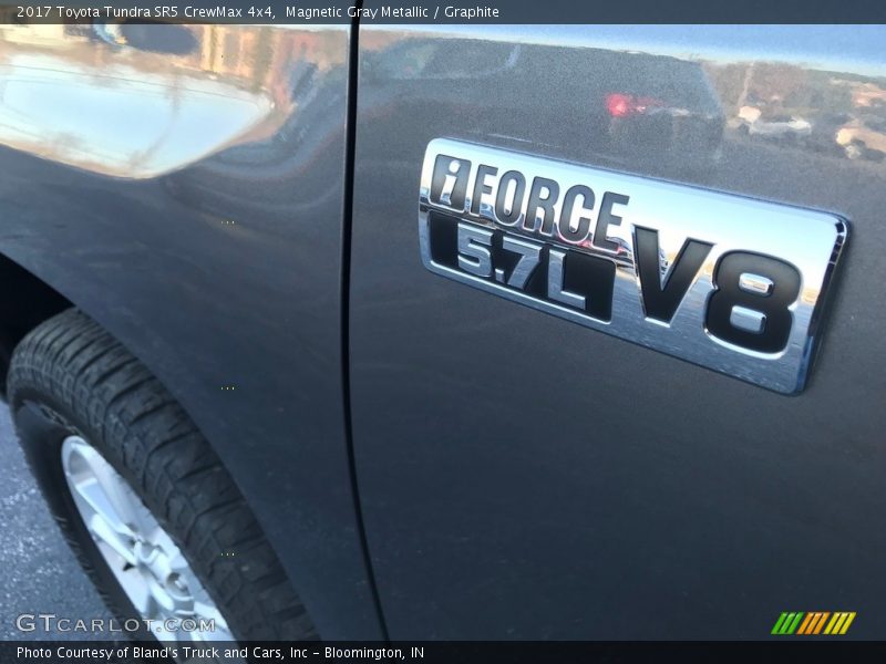 Magnetic Gray Metallic / Graphite 2017 Toyota Tundra SR5 CrewMax 4x4