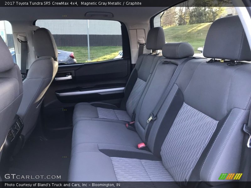 Magnetic Gray Metallic / Graphite 2017 Toyota Tundra SR5 CrewMax 4x4