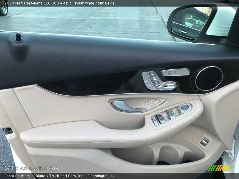 Polar White / Silk Beige 2020 Mercedes-Benz GLC 300 4Matic