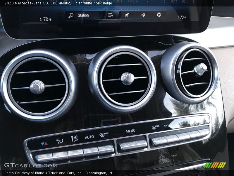 Polar White / Silk Beige 2020 Mercedes-Benz GLC 300 4Matic