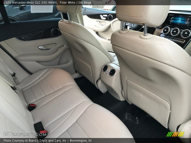 Polar White / Silk Beige 2020 Mercedes-Benz GLC 300 4Matic