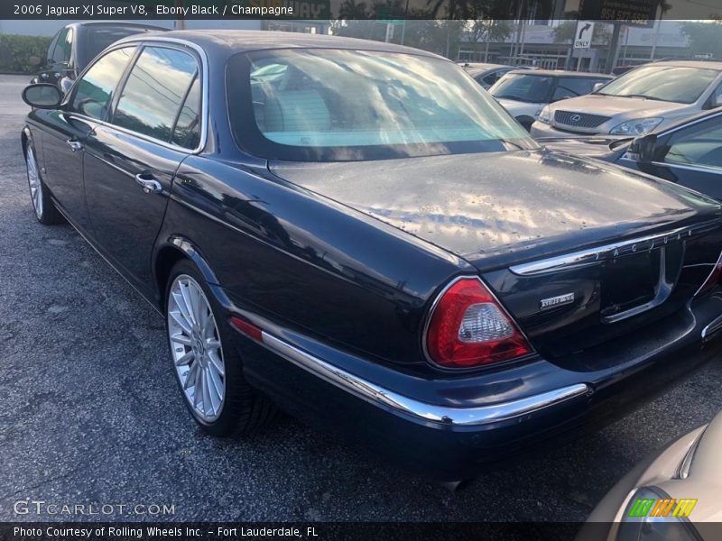 Ebony Black / Champagne 2006 Jaguar XJ Super V8