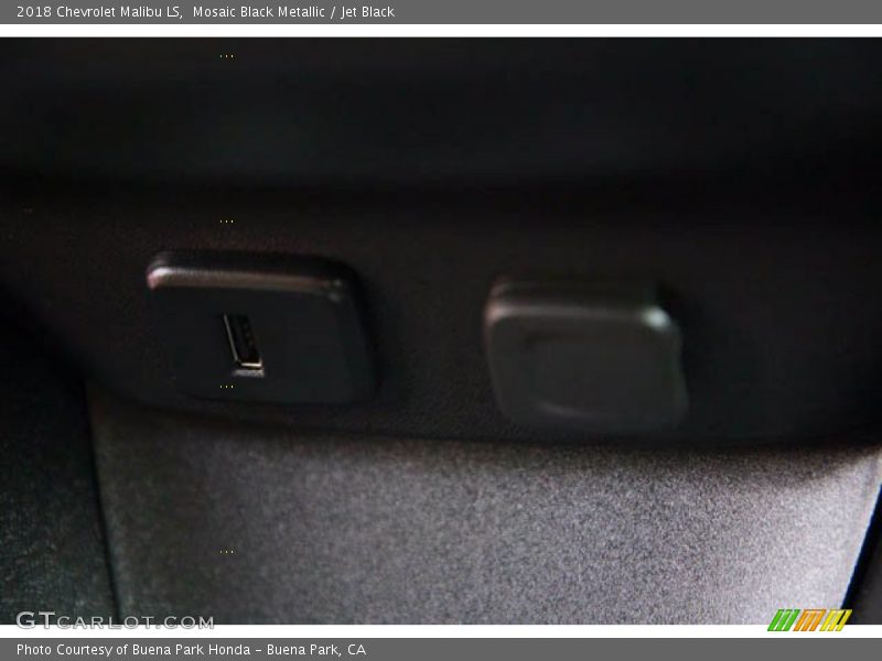 Mosaic Black Metallic / Jet Black 2018 Chevrolet Malibu LS