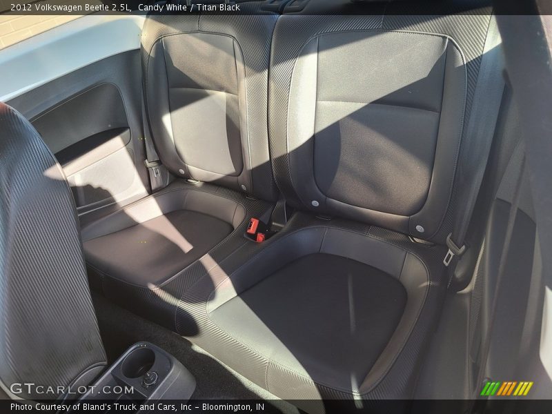 Candy White / Titan Black 2012 Volkswagen Beetle 2.5L
