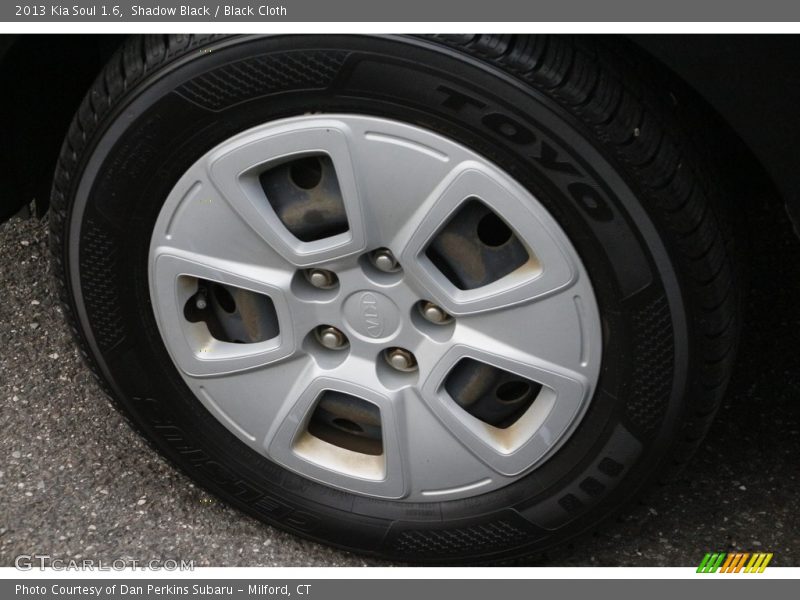 Shadow Black / Black Cloth 2013 Kia Soul 1.6