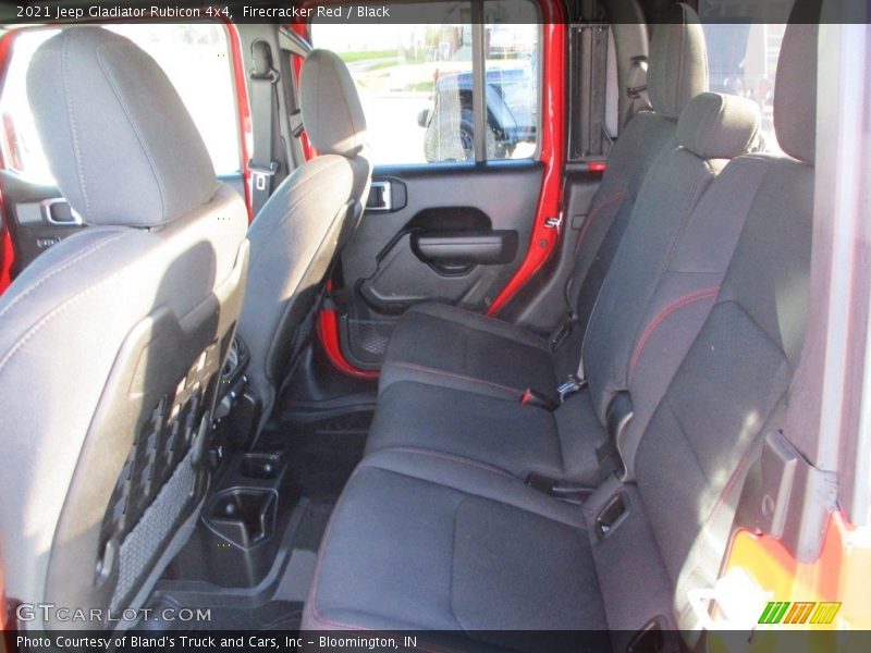 Firecracker Red / Black 2021 Jeep Gladiator Rubicon 4x4