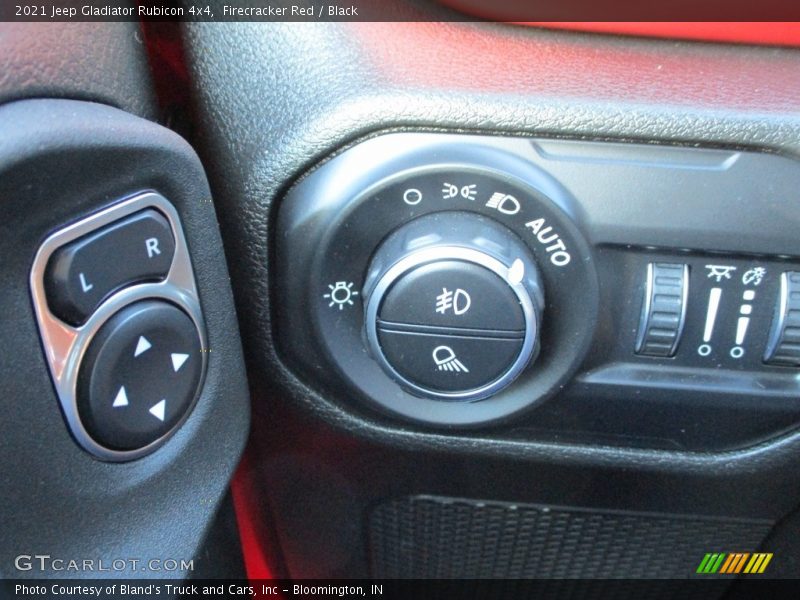 Firecracker Red / Black 2021 Jeep Gladiator Rubicon 4x4
