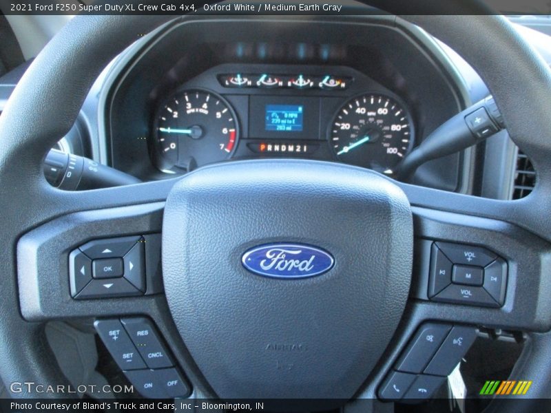 Oxford White / Medium Earth Gray 2021 Ford F250 Super Duty XL Crew Cab 4x4