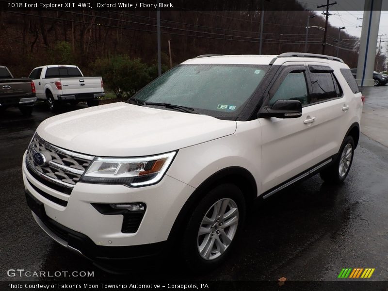 Oxford White / Ebony Black 2018 Ford Explorer XLT 4WD
