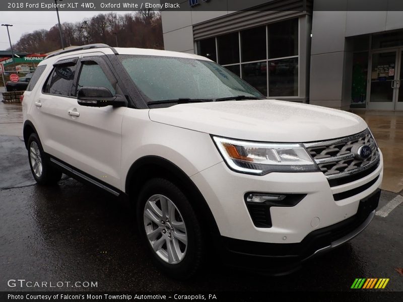 Oxford White / Ebony Black 2018 Ford Explorer XLT 4WD