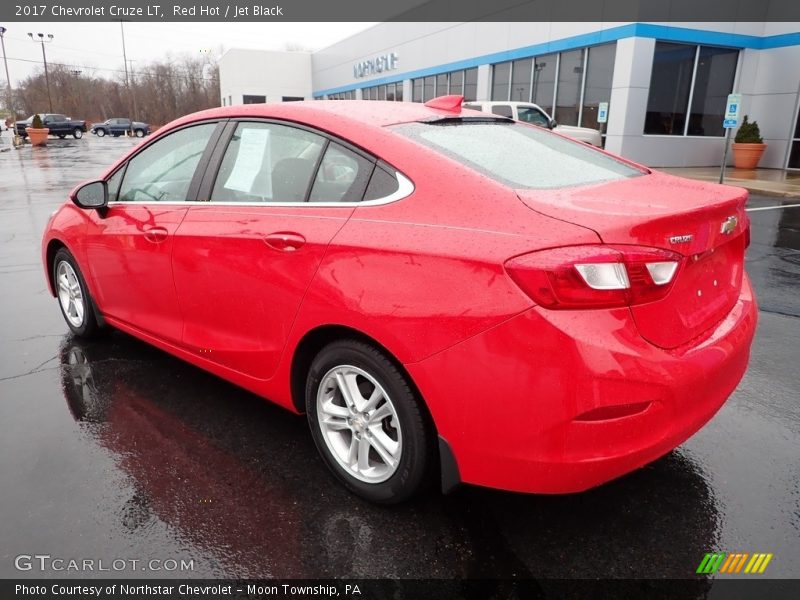 Red Hot / Jet Black 2017 Chevrolet Cruze LT