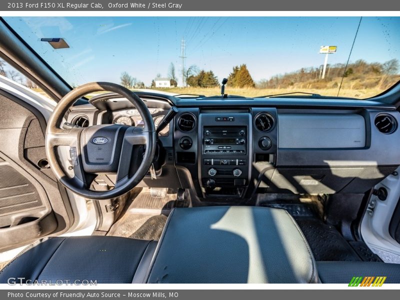 Oxford White / Steel Gray 2013 Ford F150 XL Regular Cab