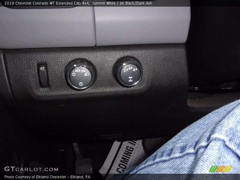 Summit White / Jet Black/Dark Ash 2019 Chevrolet Colorado WT Extended Cab 4x4