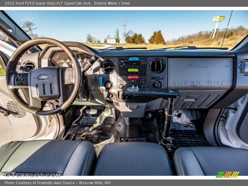 Oxford White / Steel 2013 Ford F250 Super Duty XLT SuperCab 4x4