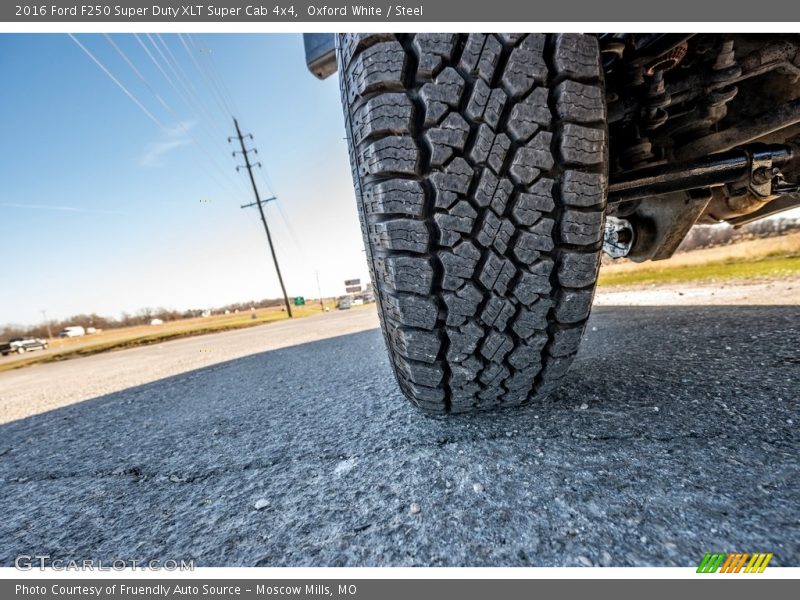 Oxford White / Steel 2016 Ford F250 Super Duty XLT Super Cab 4x4