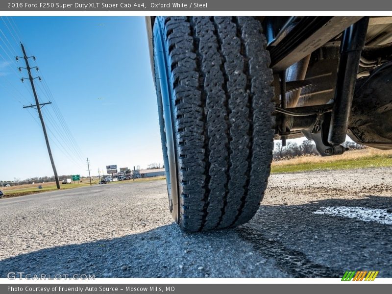 Oxford White / Steel 2016 Ford F250 Super Duty XLT Super Cab 4x4