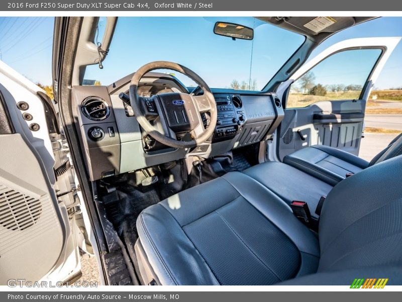 Oxford White / Steel 2016 Ford F250 Super Duty XLT Super Cab 4x4
