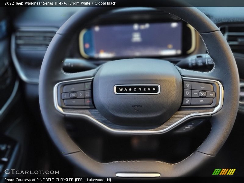 Bright White / Global Black 2022 Jeep Wagoneer Series III 4x4