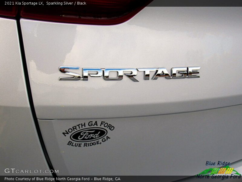 Sparkling Silver / Black 2021 Kia Sportage LX