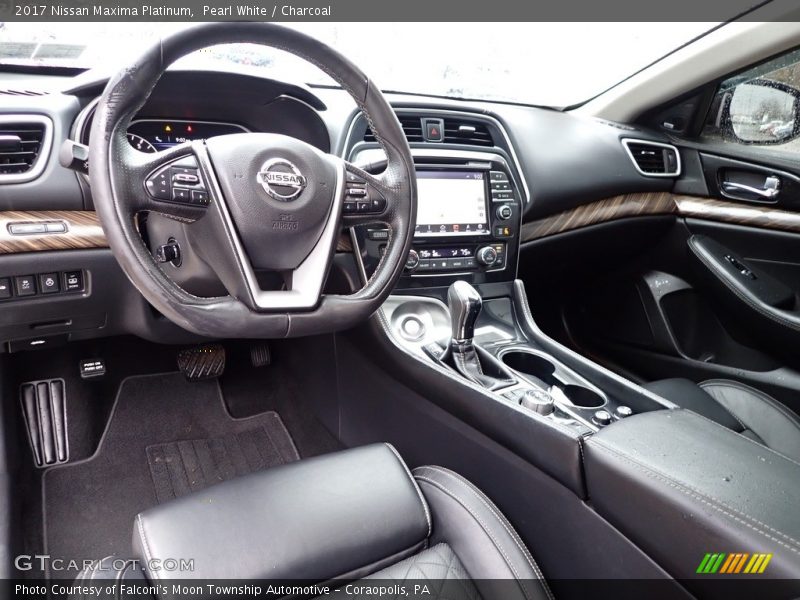 Pearl White / Charcoal 2017 Nissan Maxima Platinum
