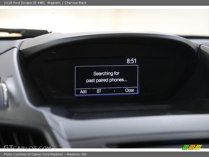 Magnetic / Charcoal Black 2018 Ford Escape SE 4WD