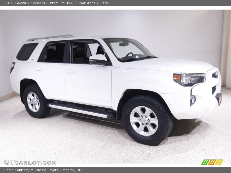 Super White / Black 2015 Toyota 4Runner SR5 Premium 4x4