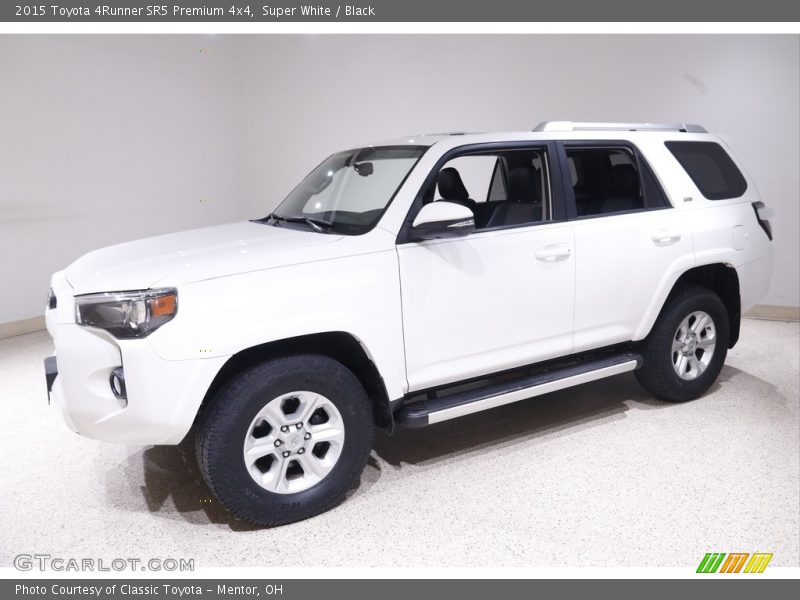 Super White / Black 2015 Toyota 4Runner SR5 Premium 4x4
