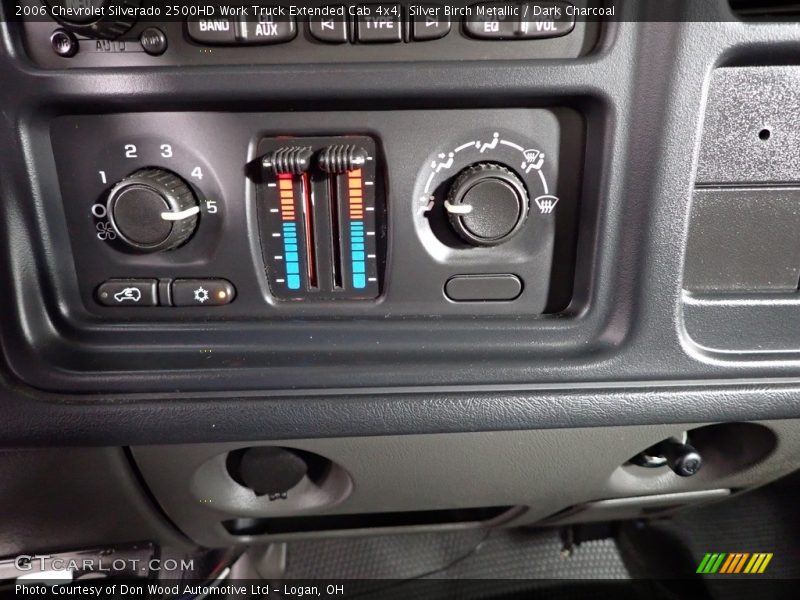 Silver Birch Metallic / Dark Charcoal 2006 Chevrolet Silverado 2500HD Work Truck Extended Cab 4x4