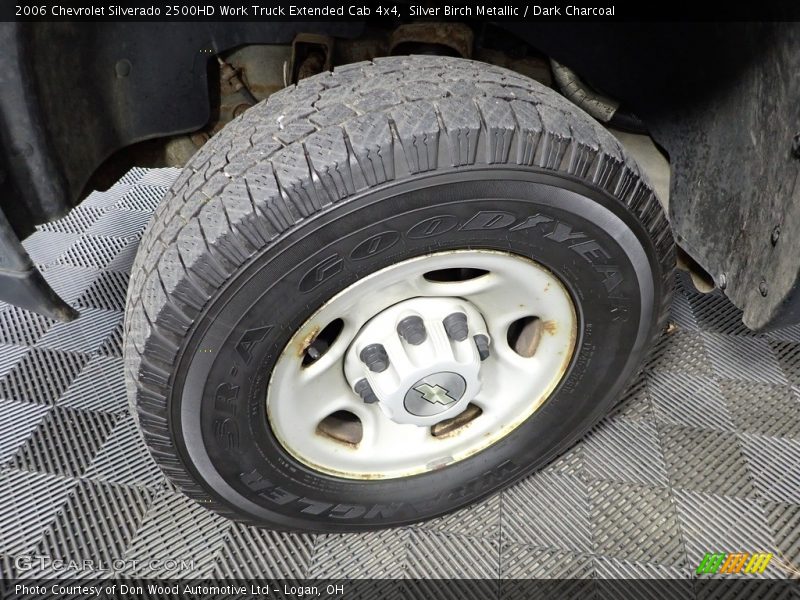 Silver Birch Metallic / Dark Charcoal 2006 Chevrolet Silverado 2500HD Work Truck Extended Cab 4x4