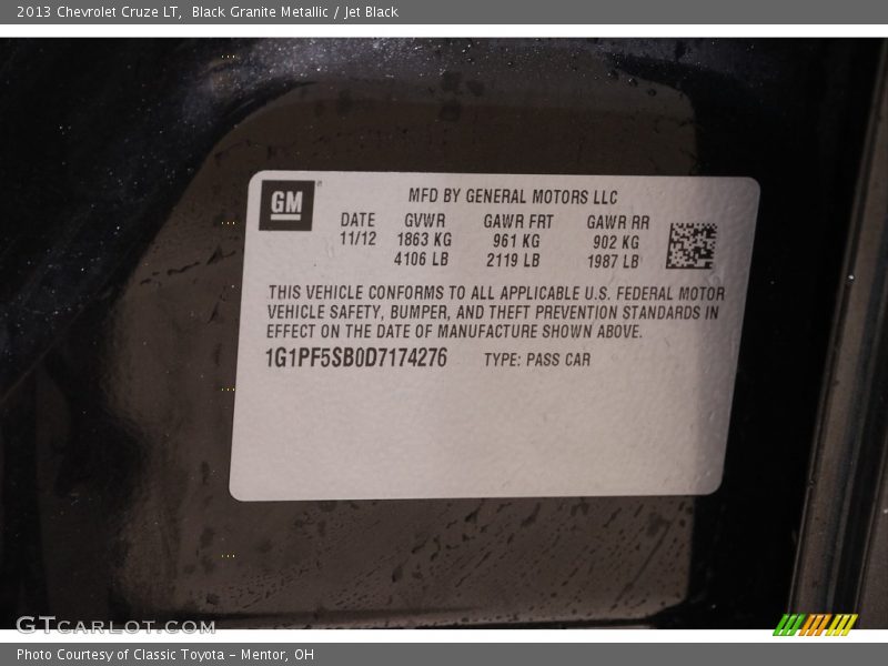 Black Granite Metallic / Jet Black 2013 Chevrolet Cruze LT