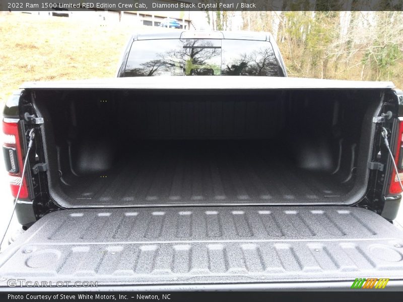 Diamond Black Crystal Pearl / Black 2022 Ram 1500 Limited RED Edition Crew Cab