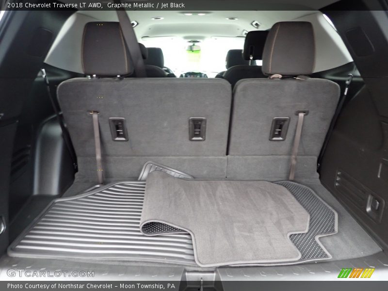 Graphite Metallic / Jet Black 2018 Chevrolet Traverse LT AWD