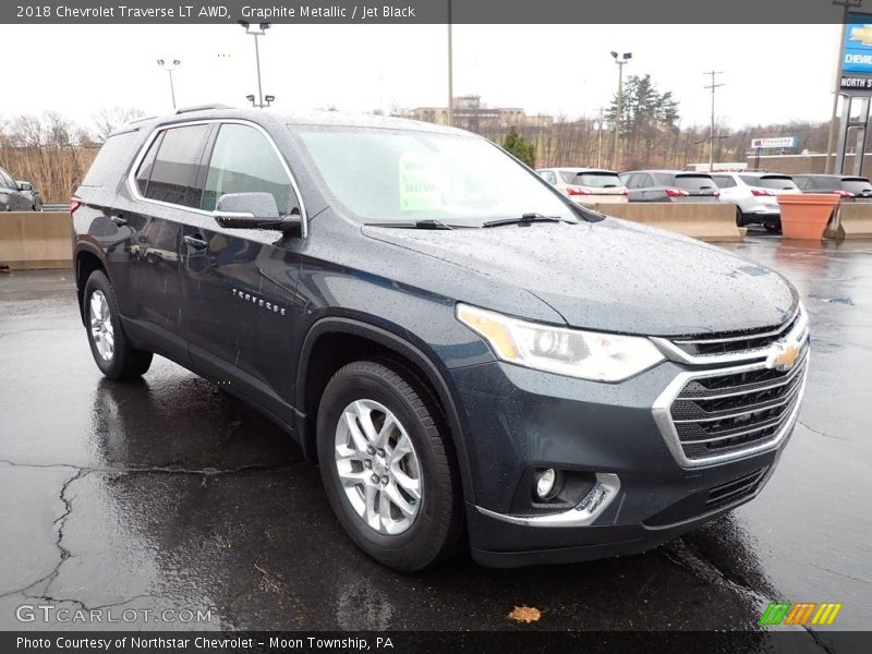 Graphite Metallic / Jet Black 2018 Chevrolet Traverse LT AWD
