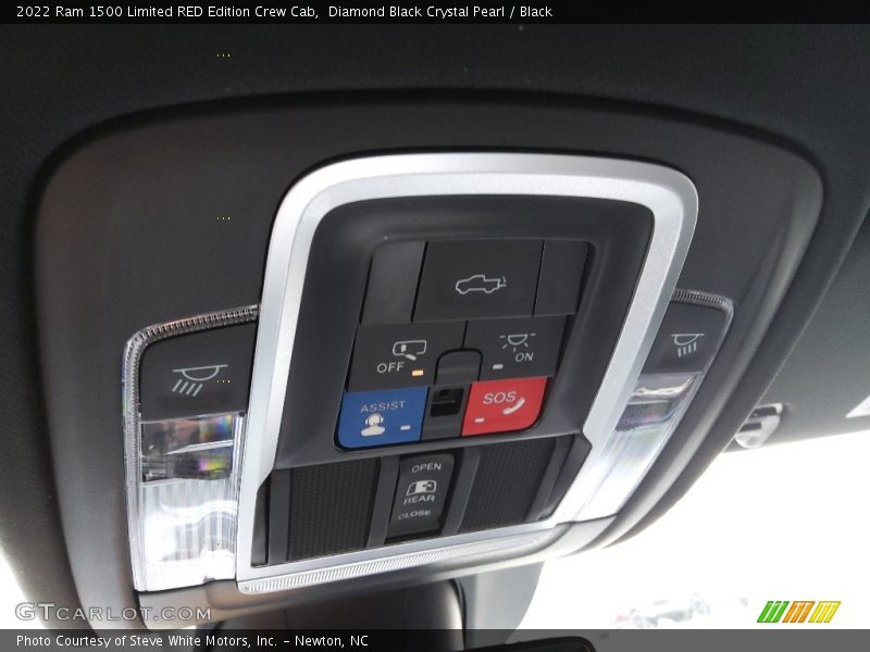 Controls of 2022 1500 Limited RED Edition Crew Cab