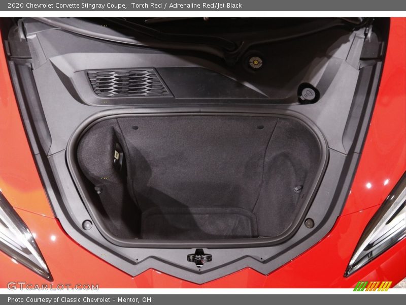  2020 Corvette Stingray Coupe Trunk