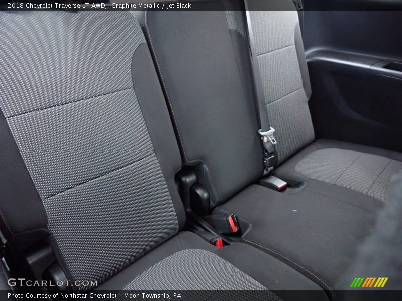 Graphite Metallic / Jet Black 2018 Chevrolet Traverse LT AWD