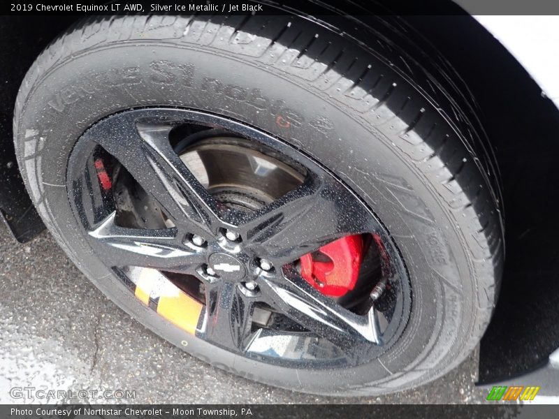Silver Ice Metallic / Jet Black 2019 Chevrolet Equinox LT AWD