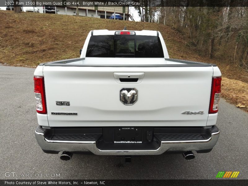 Bright White / Black/Diesel Gray 2022 Ram 1500 Big Horn Quad Cab 4x4