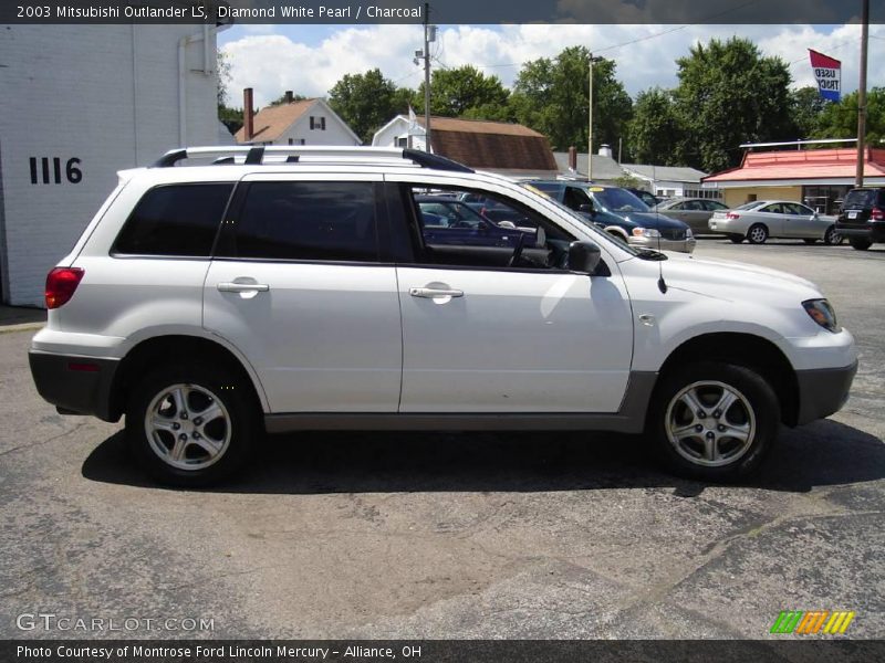 Diamond White Pearl / Charcoal 2003 Mitsubishi Outlander LS