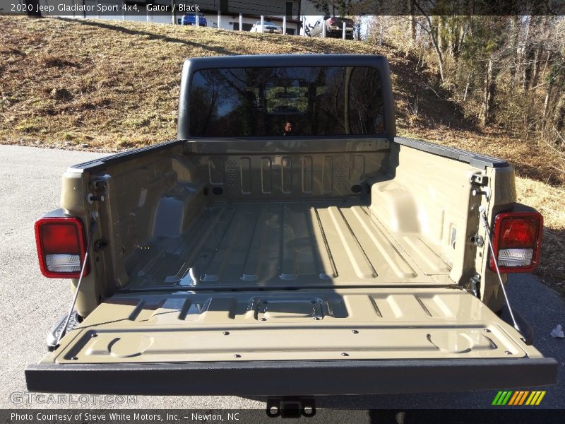 Gator / Black 2020 Jeep Gladiator Sport 4x4